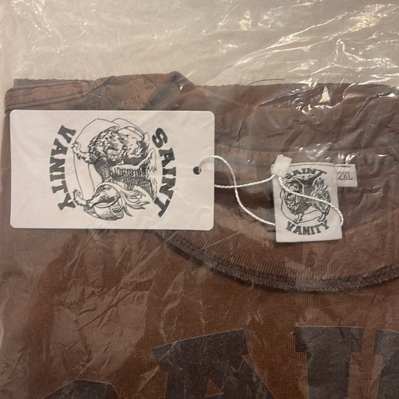 Saint Vanity - Picture 3 of 5